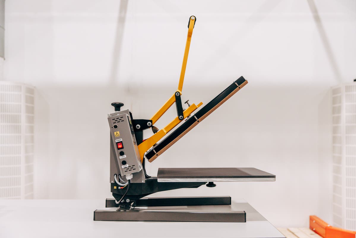 T-shirt Heat press